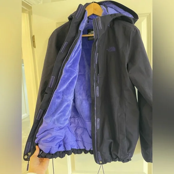 North Face jacket - Picture 2 of 3